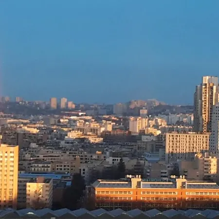 Apt With View Close To La Villette Appartamento